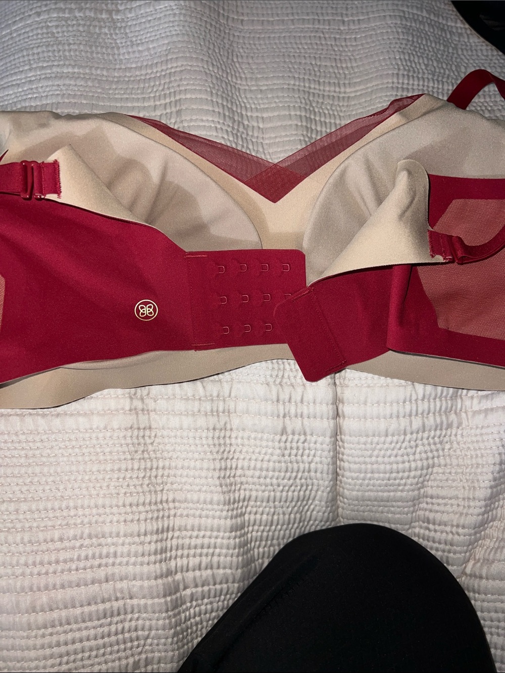 Honeylove Crossover Bras (2) - Picture 3 of 10
